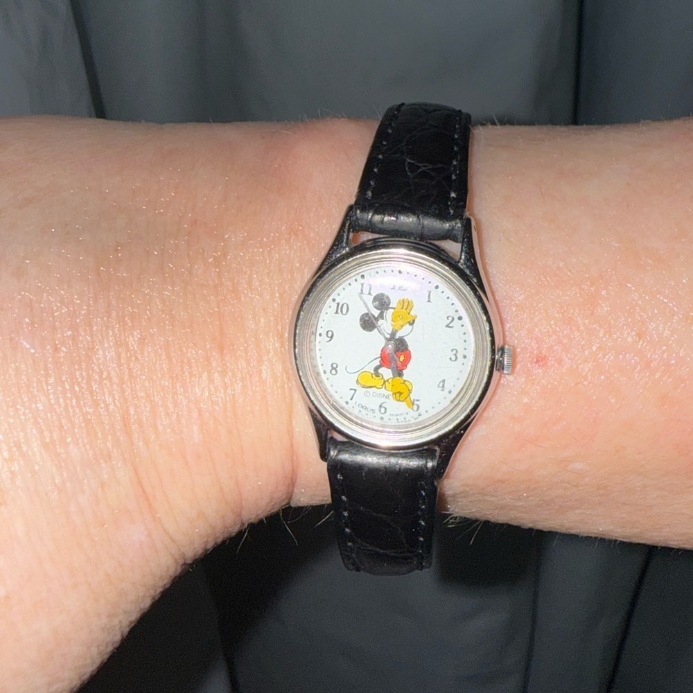 Vintage Lorus Walt Disney Mickey Mouse Watch, collectors black leather band